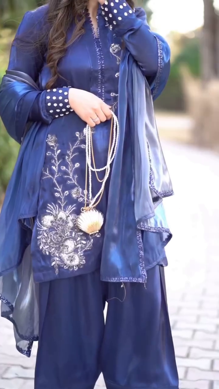 Exclusive Sale Floral Embroidered A-Line Kurta & Trousers With Dupatta RA10 (Copy)