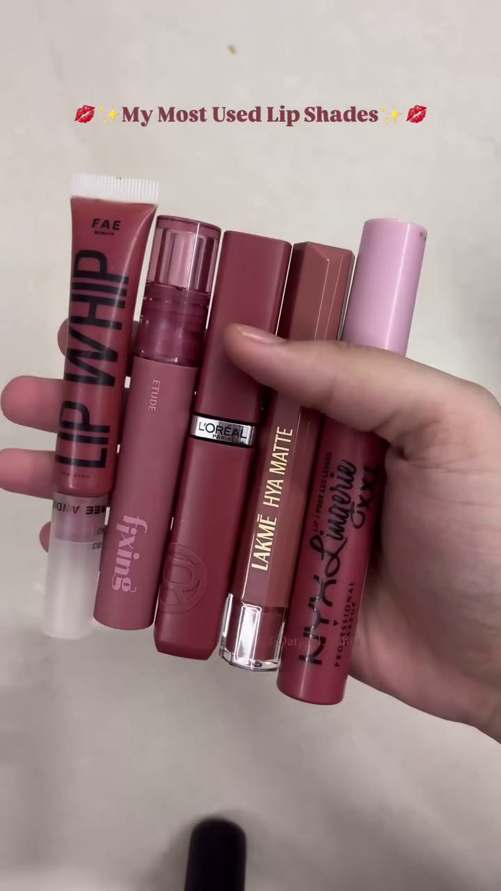 Exclusive Sale Most Trending Lip Shade lippies 8JN 1