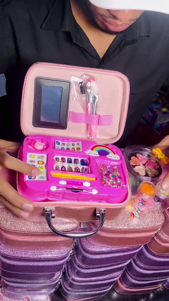 Baby Kit Make up Kit with Mirror and Beauty Portable Set Online (17SEP2) 25