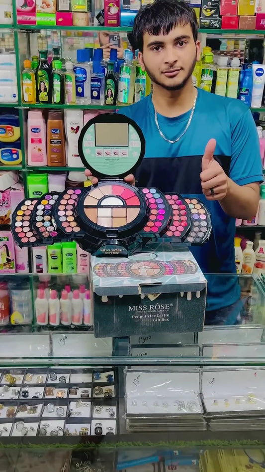 Right Now Makeup Kit with Mirror and Beauty Portable Set online (6AG3) 39