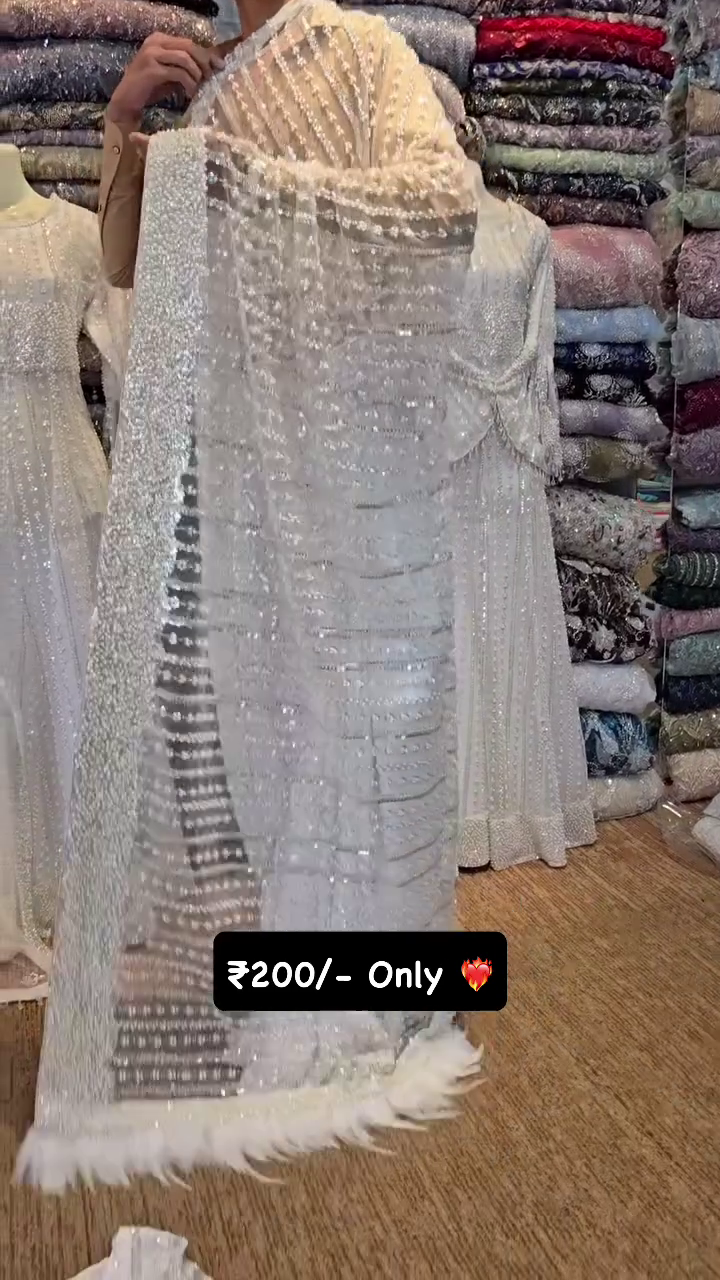 Exclusive Sale White Sequinned Embellished Saree Sale